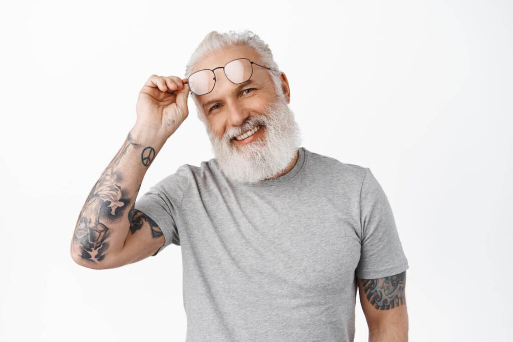 Como é feita a cirurgia de implante dentário? Entenda o Passo a Passo